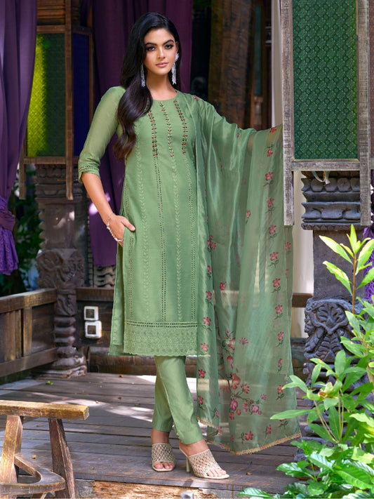 Printed Chanderi Silk Pakistani style Salwar Kameez in Green Color-71028