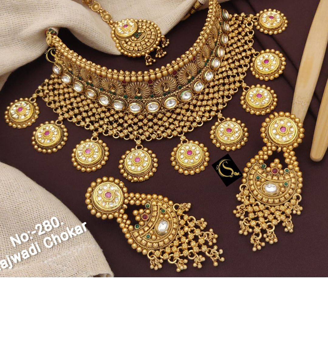Women High Quility Gold Brass Rajwadi Choker Jewellery Set-81466