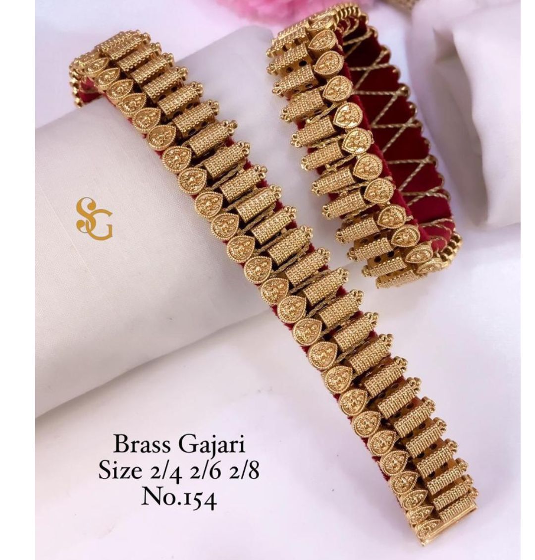 Designer Premium Quality Brass High Gold Openable Gajari/Nogri /Bangles Set-81325