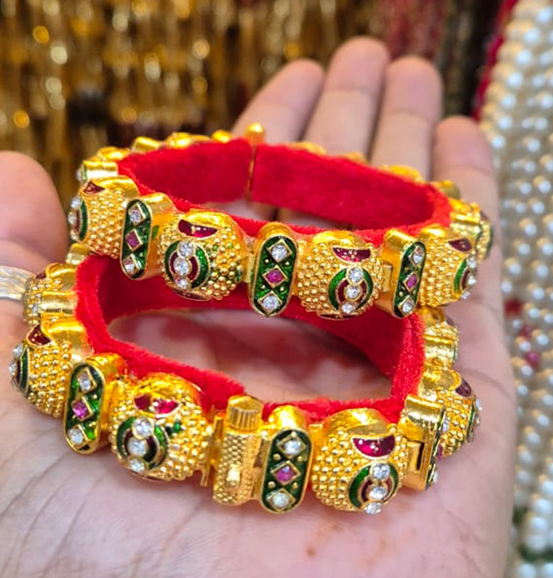 Marwadi Gold Openable Nogari with white Stone and Meena Work-91221