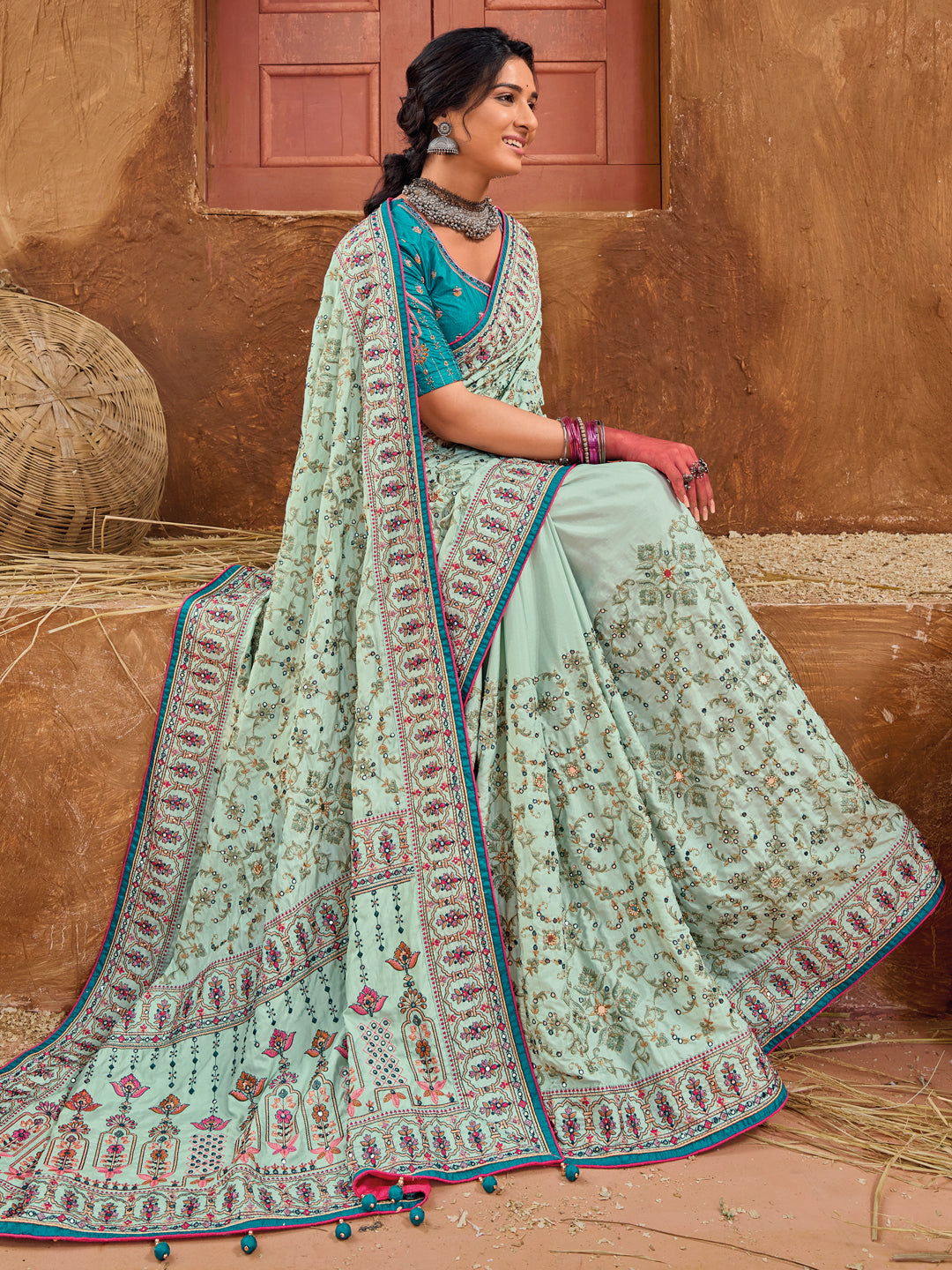 Pure Kachhi Banarasi Silk Traditional Bridal Saree In Blue Color-81510