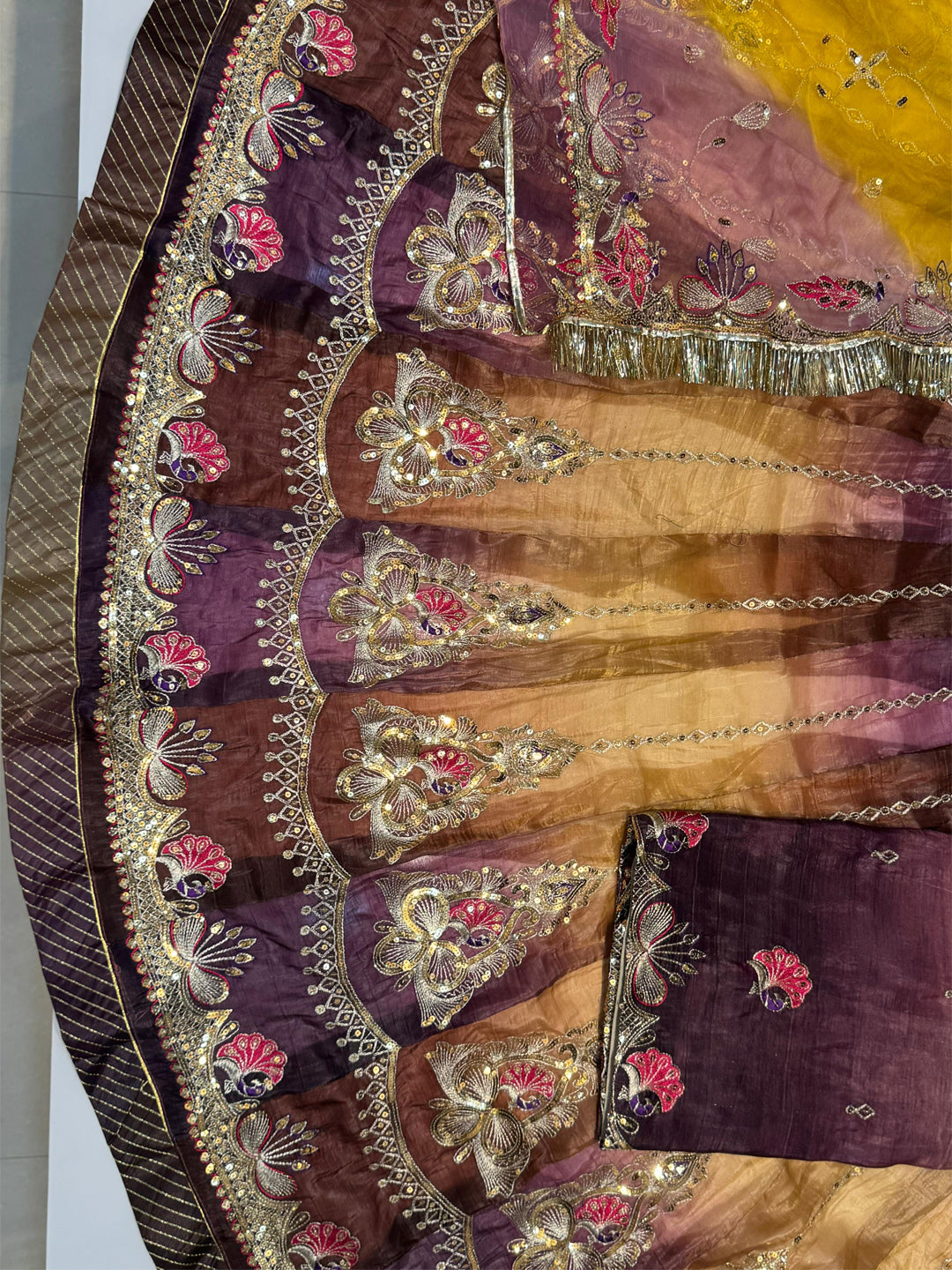 Heavy Gold Crush Shaded 16 Kali Premium quality Wedding Sangeet Rajputi Poshak-91430