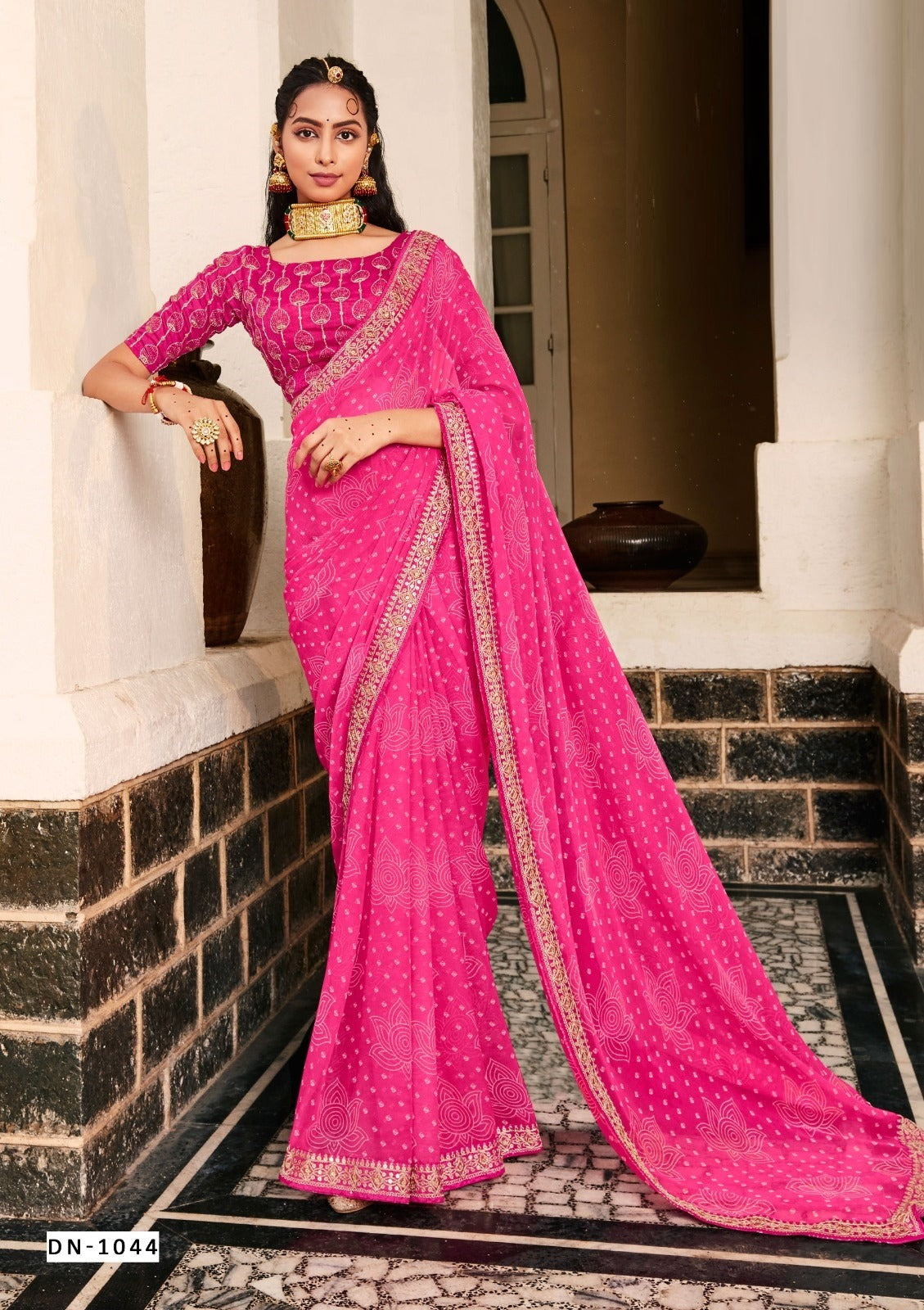 Bandhej Printed Georgette Saree in Pink