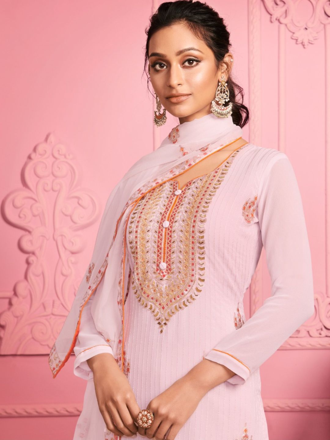 Thread Georgette Reception Salwar Kameez in Pink and Majenta