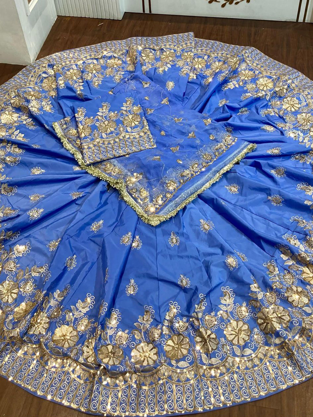 Crepe Silk 7 Mitter Full Gher Wedding Sangeet Semi-Stitched Rajputi Poshak-91179