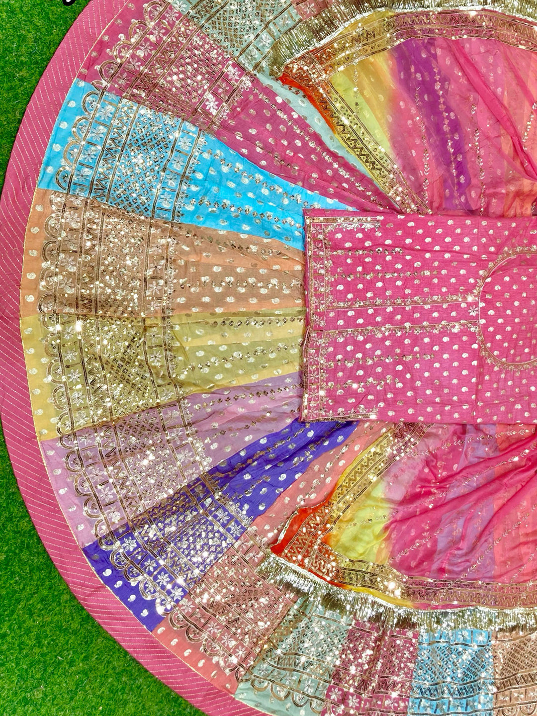 32 Kali Multicolor Banarsi Premium quality Rajputi Poshak-91302