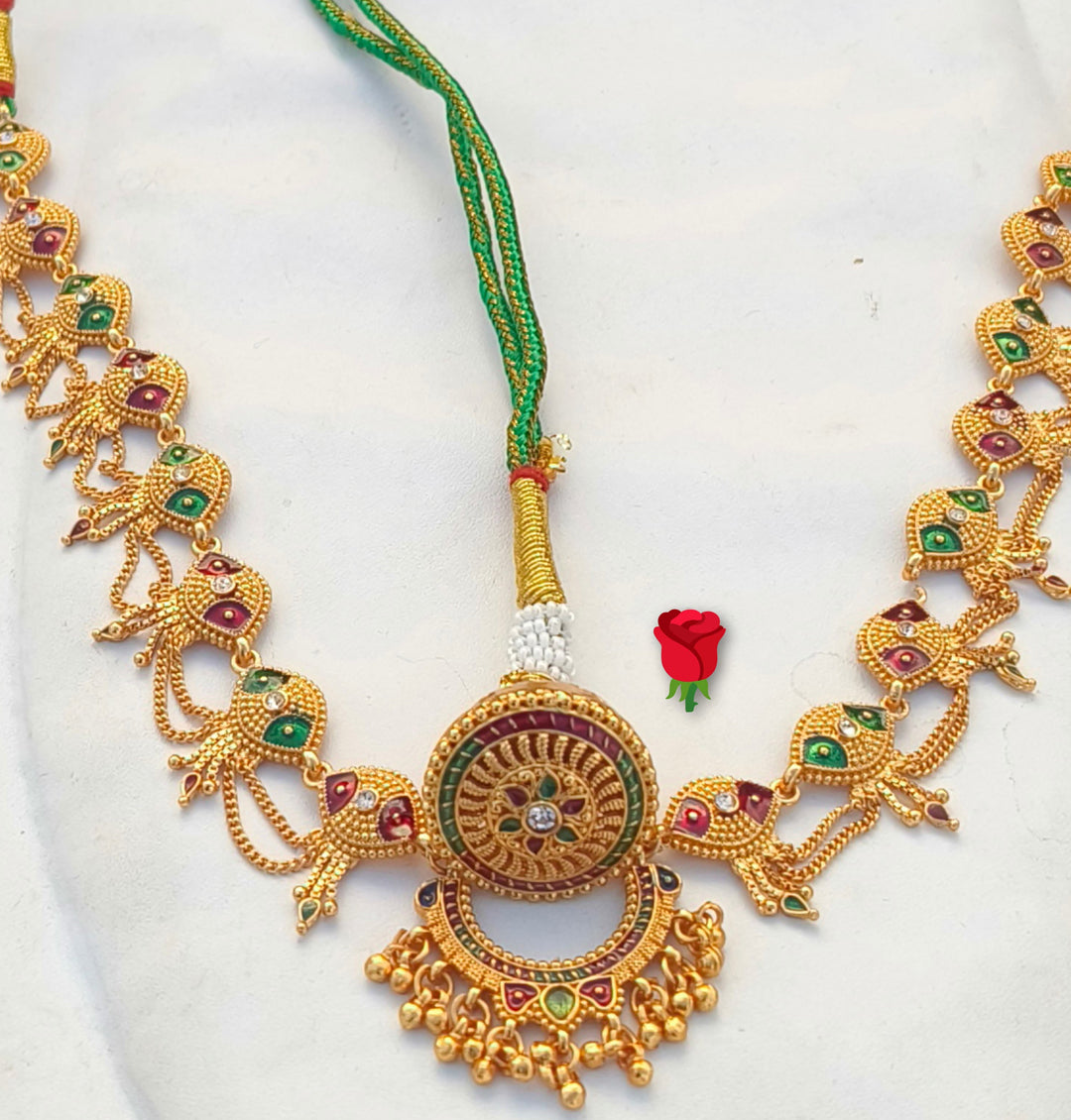 Gold Premium quality Rajputi Rakhdi Jewelry Wedding traditional Rajsthani Borla jewelry Set-301161
