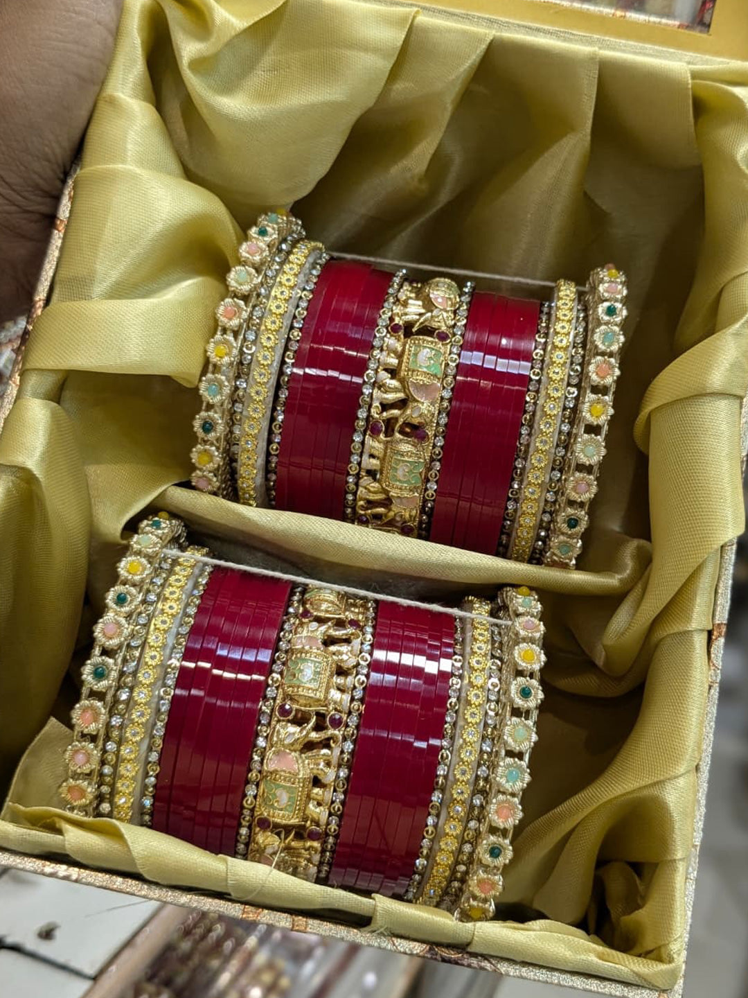 Red Color Royal Indian Bridal Chura with Beautiful Kundal Work Design-20169