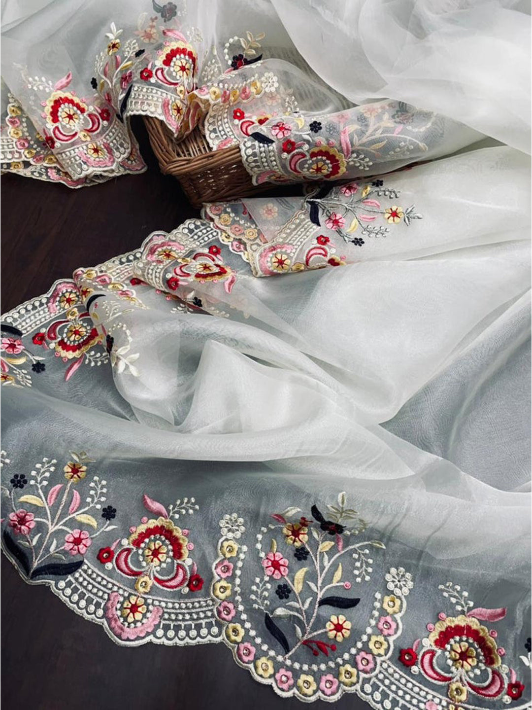 Traditional Saree, Pure n very soft organza high quality with all over viscos thread work