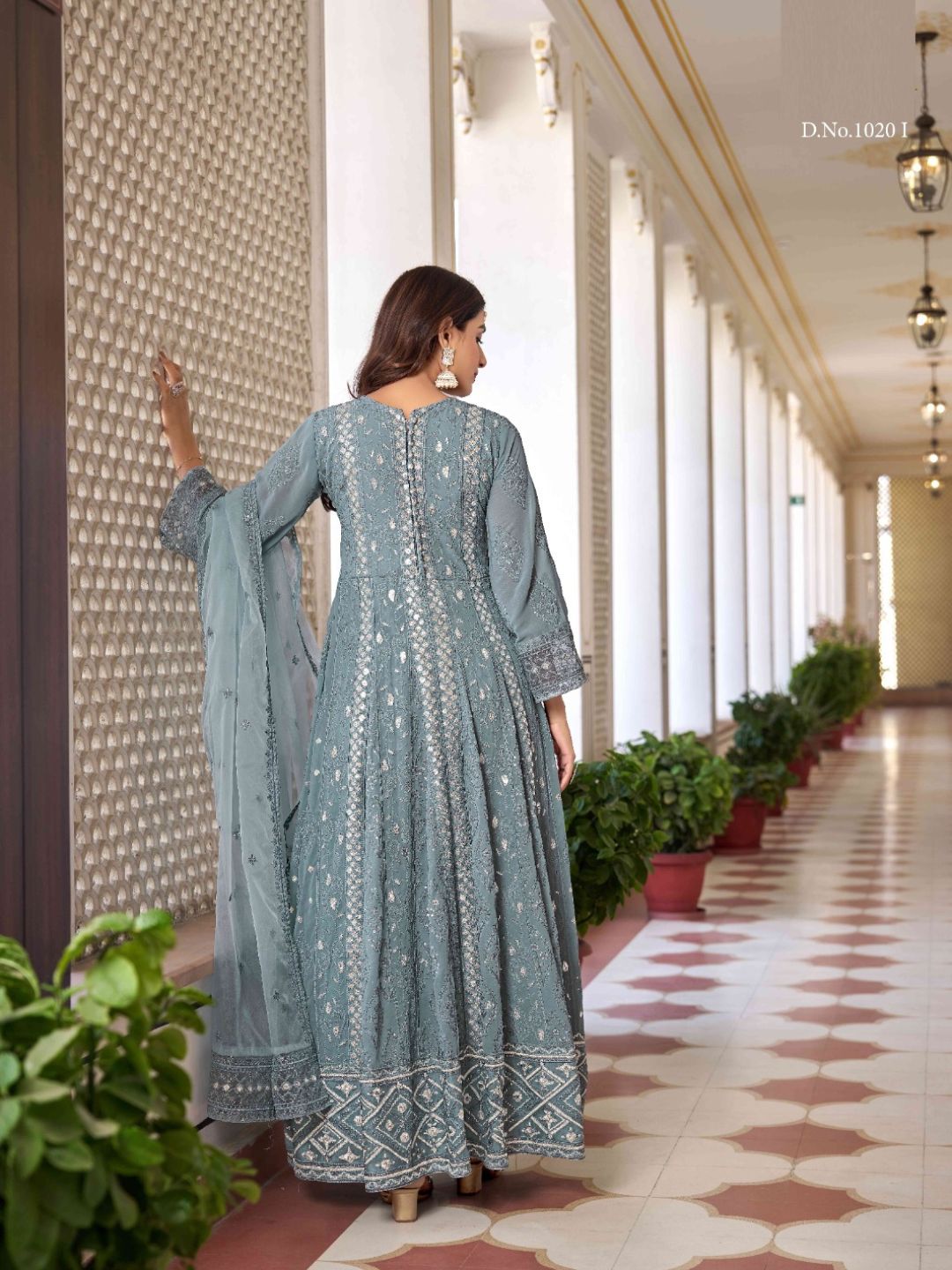 Georgette Embroidered Bollywood Salwar Kameez in Grey with Stone work-81987