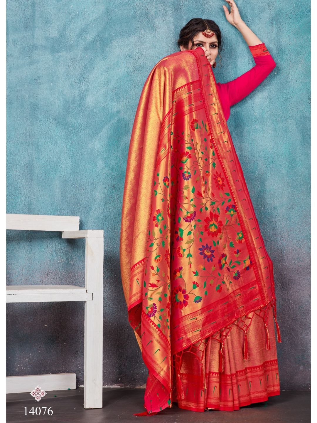 Weaving Paithani Silk Saree In Red Color-81053