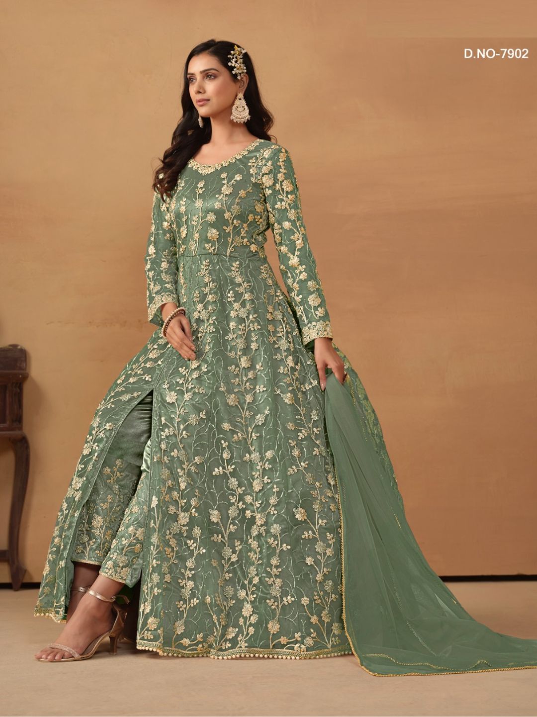 Net Embroidered Bollywood Salwar Kameez in green with Stone work-81994