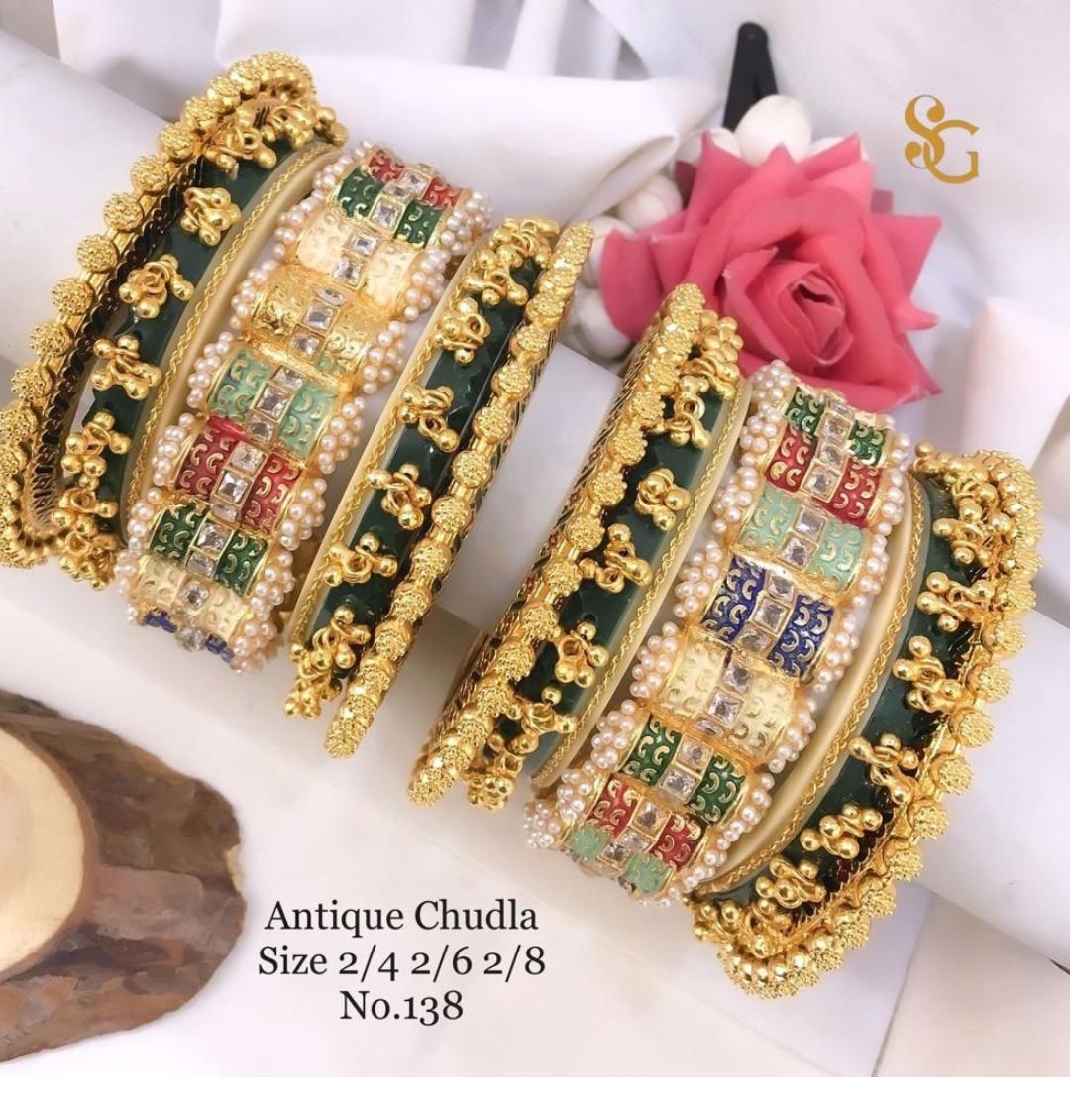 Antique Designer Premium Quality Brass High Gold Chudla/Bangles Set-81269