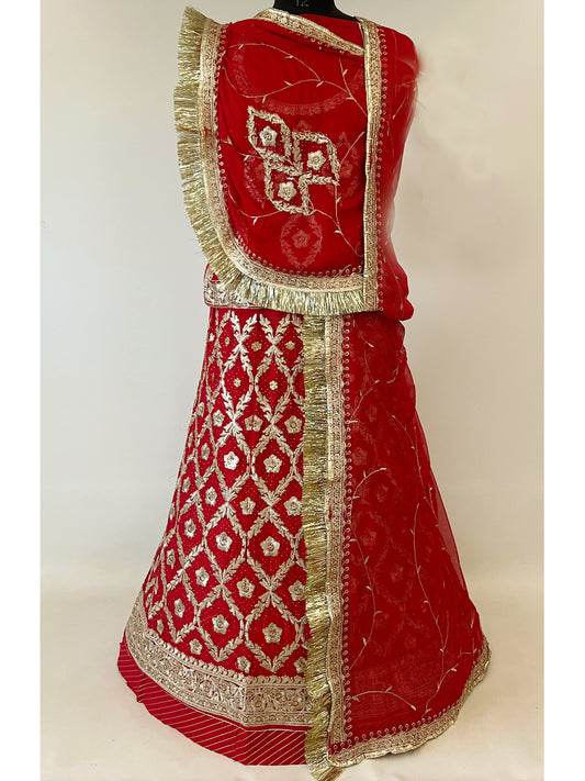 Humrahi Pure Bridal karwa Chauth Special Rajputi Poshak In Red Colour-61043