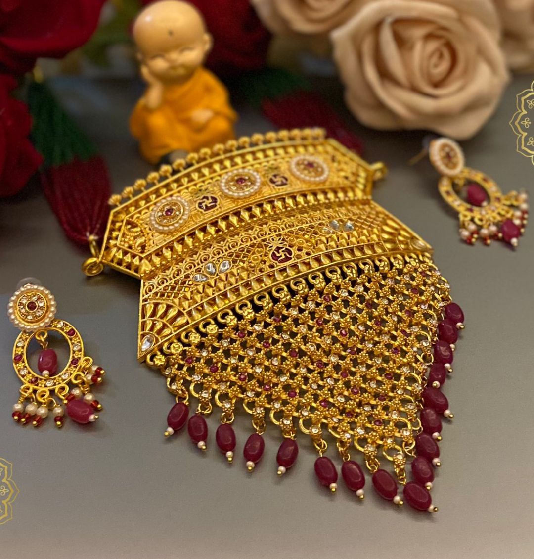 Gold Rajwadi Premium quality Kundan Aad Jewellery Set-61089