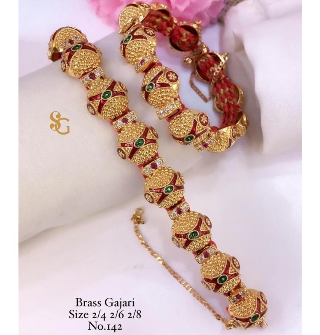 Designer Premium Quality Brass High Gold Openable Gajari/Nogri /Bangles Set-81312