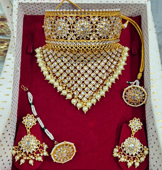 Women's Kundan Premium quality Rajputi Jewellery Set-301195