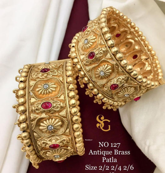 Antique Designer Premium Quality Brass High Gold Openable Bangles Set-81406