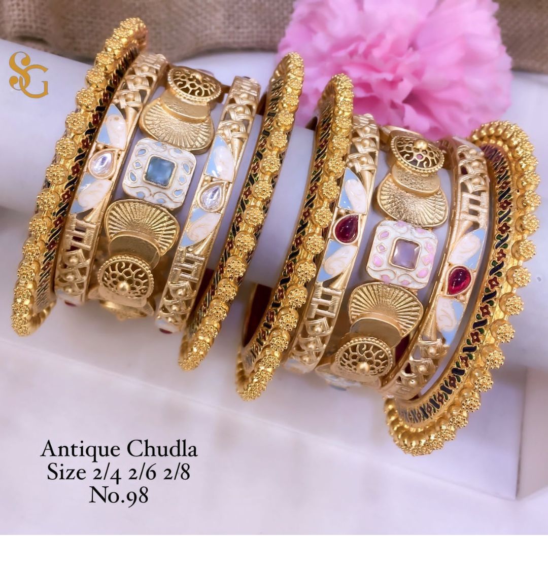 Antique Designer Premium Quality Brass High Gold Chudla/Bangles Set-81301