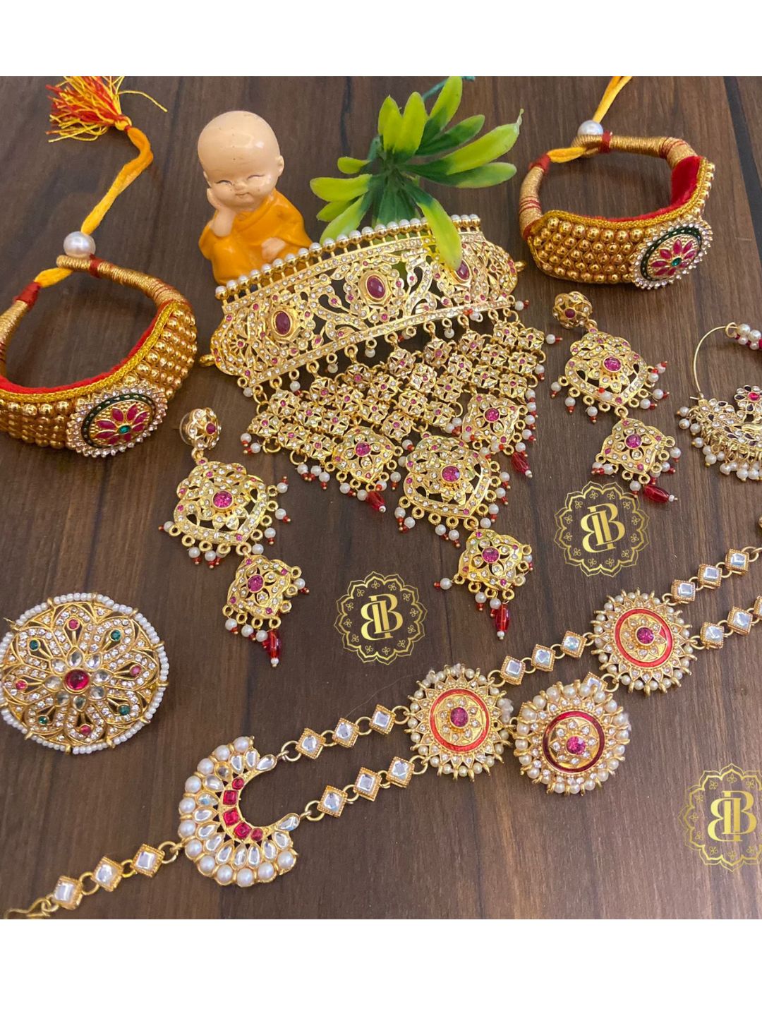 Gold Rajwadi Rajputi Jewellery Set-30980