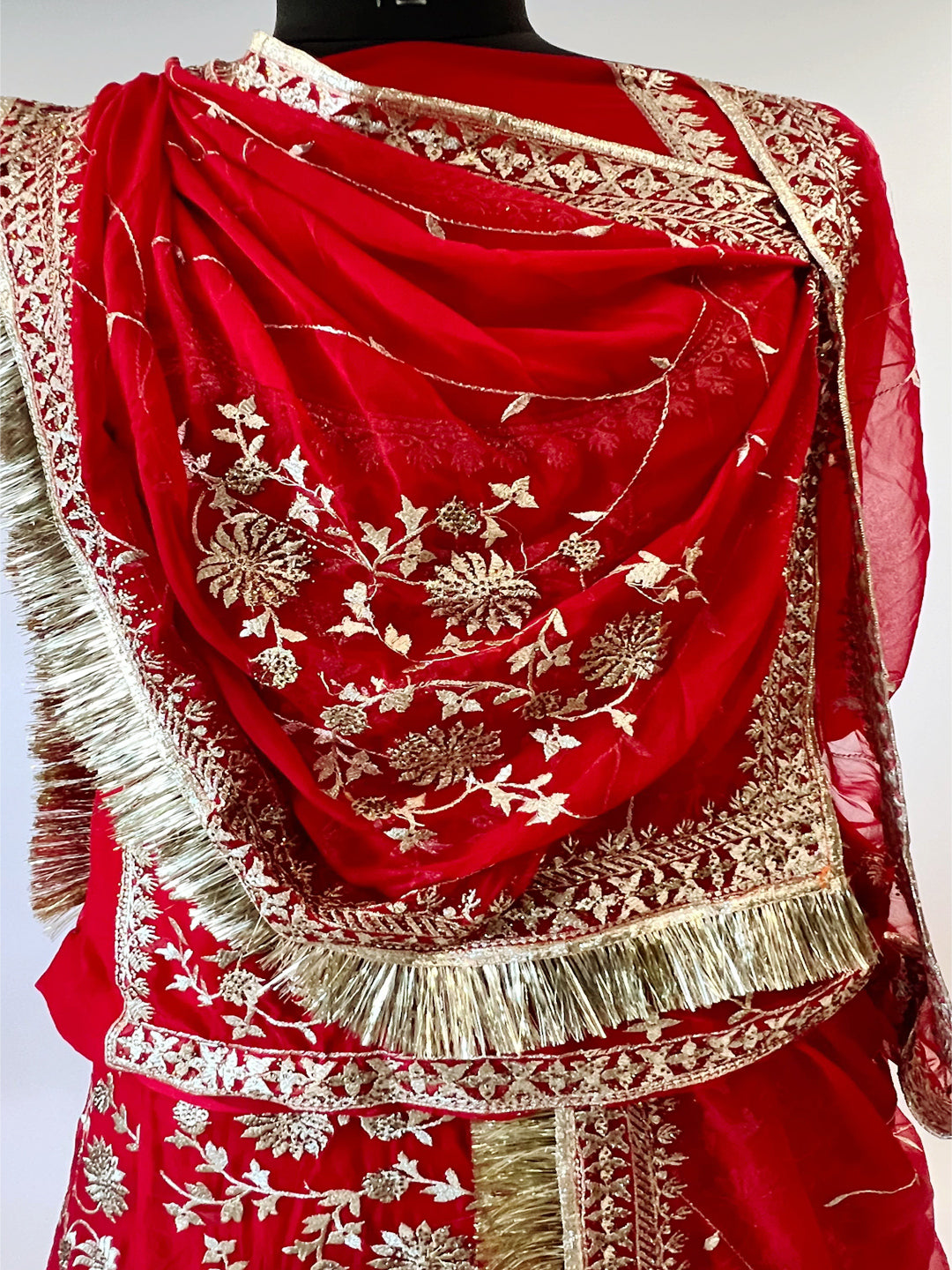 Humrahi Pure Bridal karwa Chauth Special Rajputi Poshak In Red Colour-61106