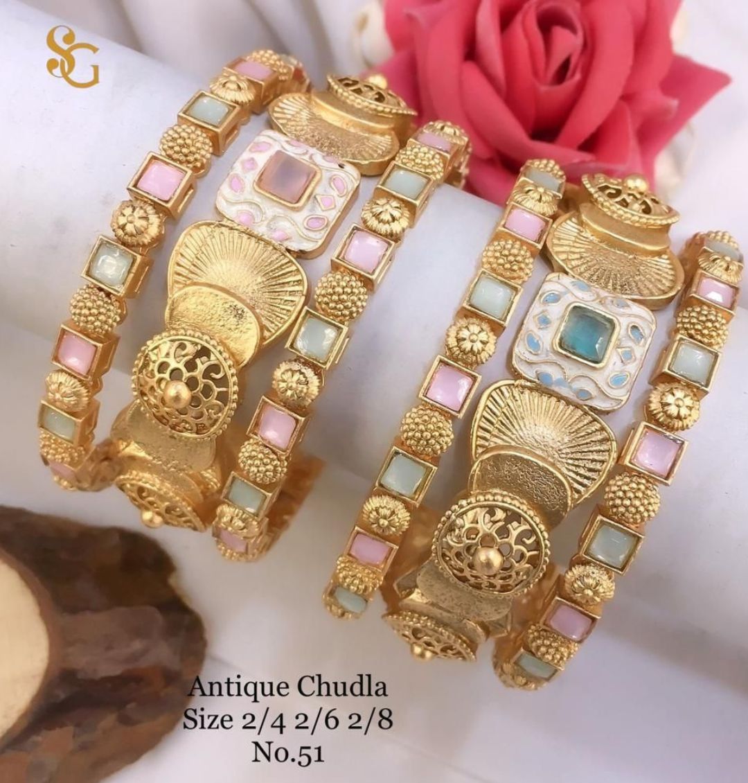 Antique Designer Premium Quality Brass High Gold Chudla/Bangles Set-81258