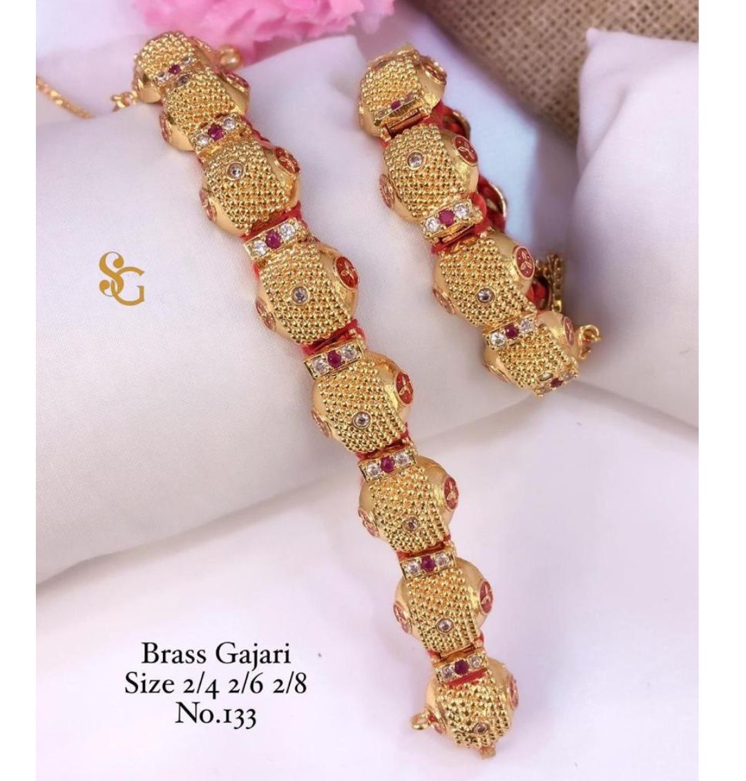 Designer Premium Quality Brass High Gold Openable Gajari/Nogri /Bangles Set-81316