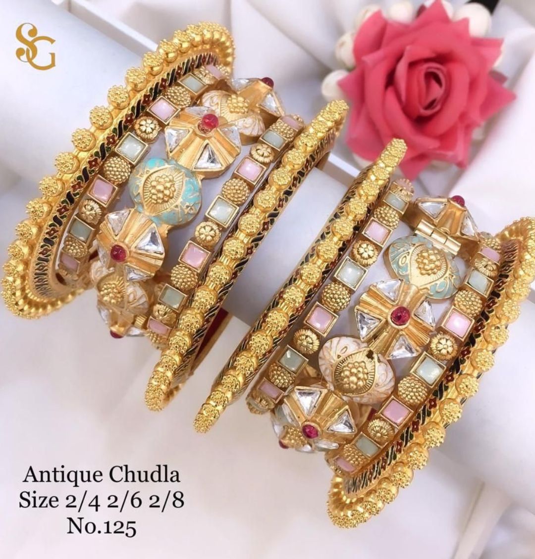 Antique Designer Premium Quality Brass High Gold Chudla/Bangles Set-81261