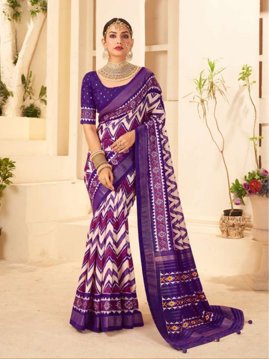 Velvet tusser Silk Brasso Saree in Purple