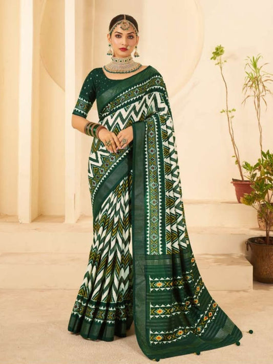 Velvet tusser Silk Brasso Saree in Green