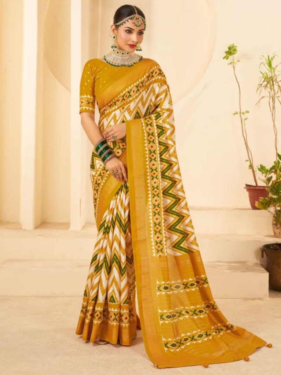 Velvet tusser Silk Brasso Saree in Yellow