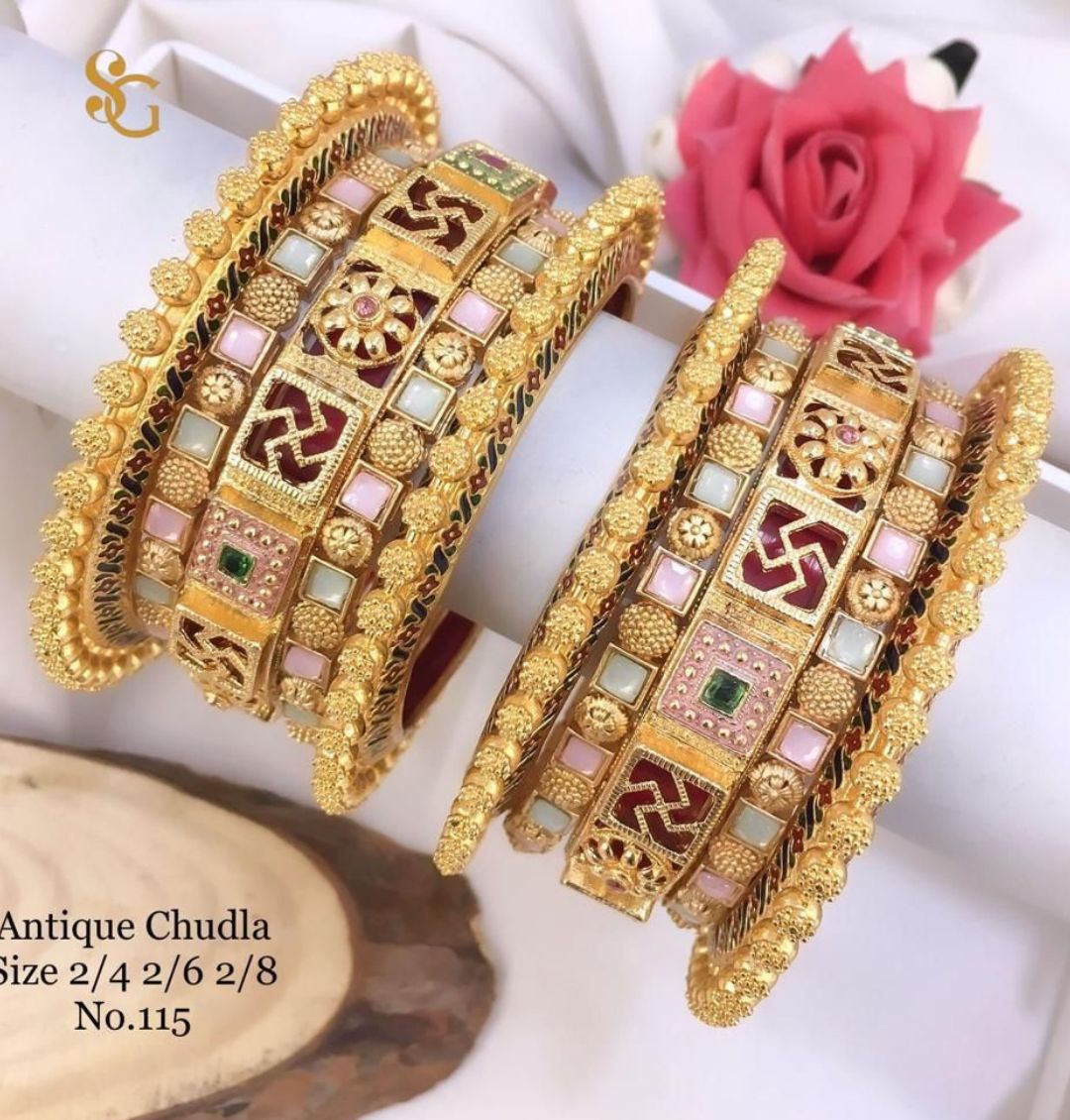 Antique Designer Premium Quality Brass High Gold Chudla/Bangles Set-81262