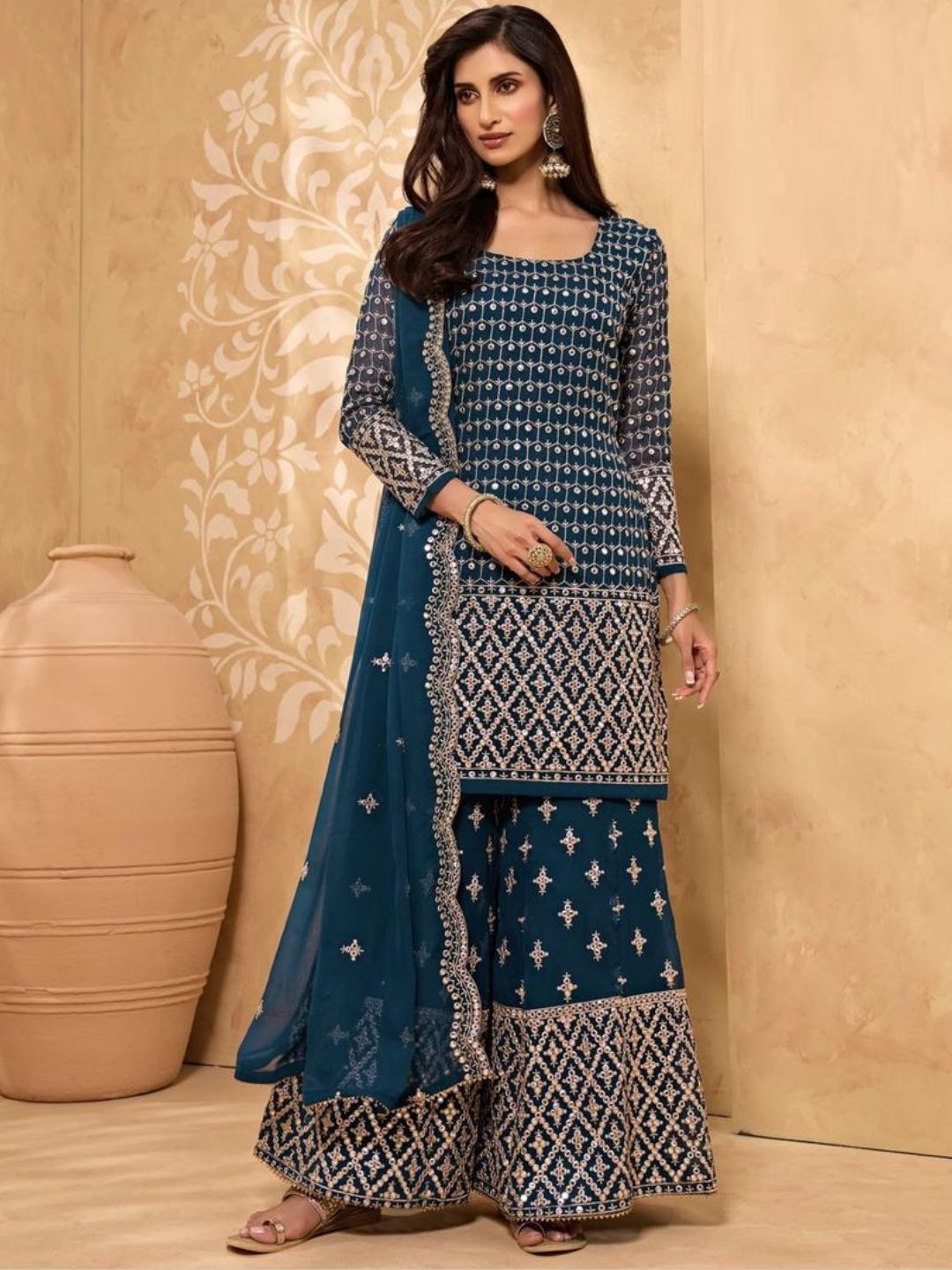 Embroidered Georgette Salwar Kameez in Blue