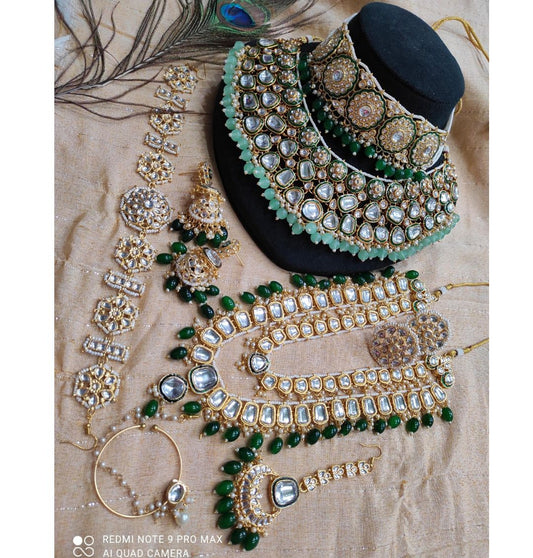 High Quality Kundan Pearl Studded Bridal Necklace Set-301093