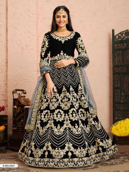 Mirror Velvet Winter Casual Salwar Kameez in Black