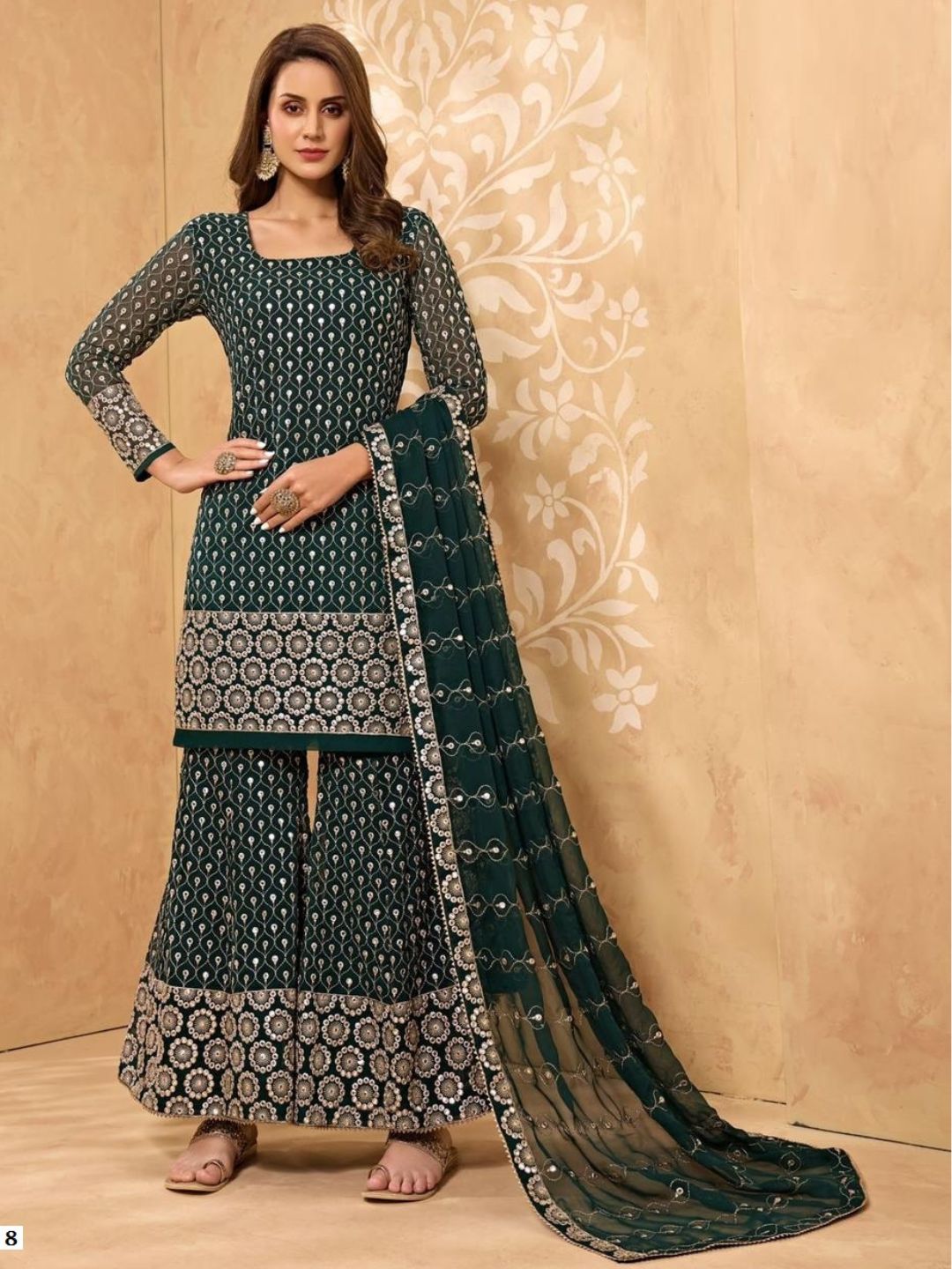 Embroidered Georgette Salwar Kameez in Green