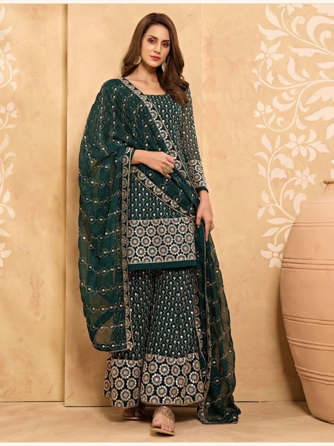 Embroidered Georgette Salwar Kameez in Green