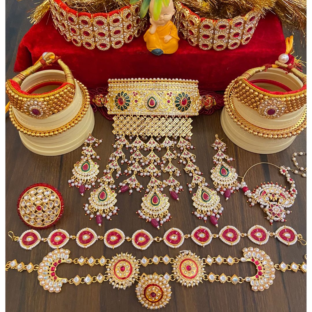 Gold Rajwadi Rajputi Combo Jewellery Set-30948