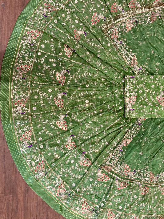 Gold Crush 4 Meter Gher Premium quality Vintage Rajputi Poshak In Green color-91526