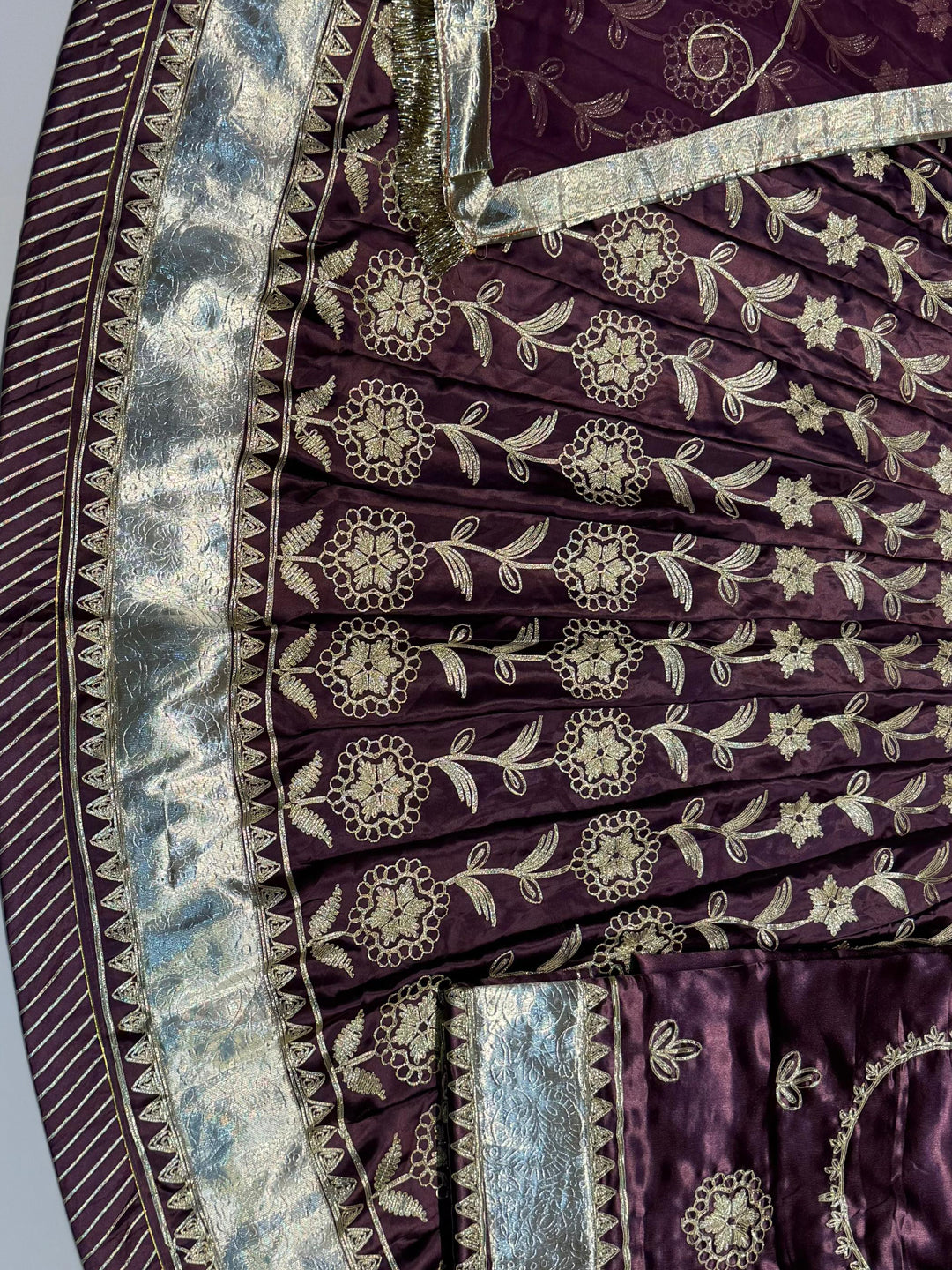 Satin 24 Kali Laffa Sikhe Rajputi Poshak In Purple color-91648