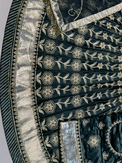 Satin 24 Kali Laffa Sikhe Rajputi Poshak In Purple color-91648