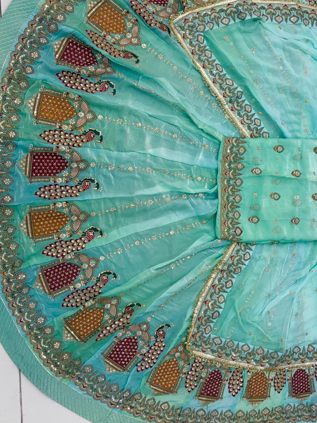 Green Premium Fendi Silk Rajputi Poshak – 5 Meter Flare Wedding Wear for Women-91901